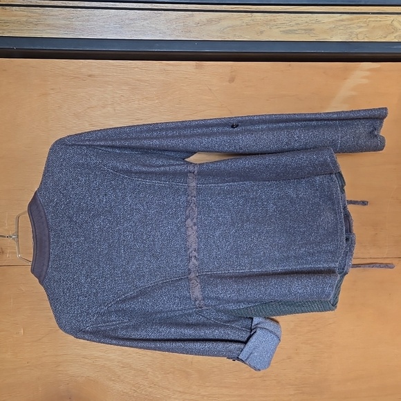 Gray Belted Jacket, BKE Boutique- size L - Picture 6 of 7